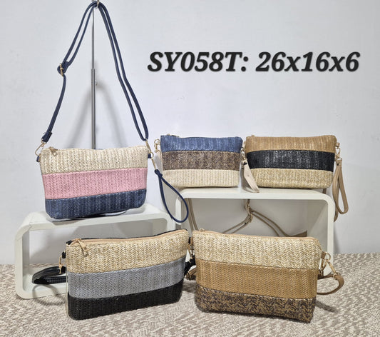 BOLSO BANDOLERA CON ASAS MANOS. REF: SY058T