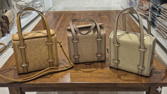 BOLSO MANO CON BANDOLERA. REF: SY180066
